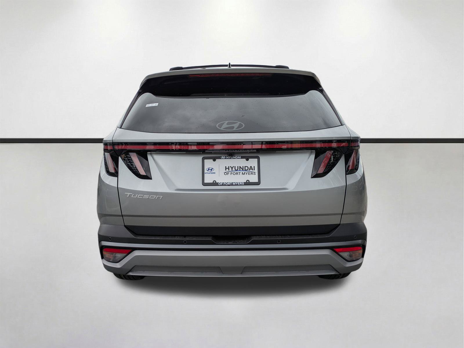 New 2026 Hyundai Tucson Limited FWD image 6