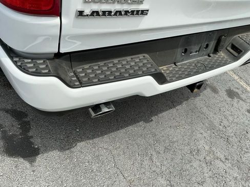 Used 2025 RAM 1500 Laramie w/ Sport Appearance Package AWD/4WD image 9