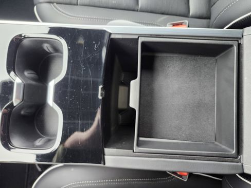 Used 2025 Buick Enclave Sport Touring image 25