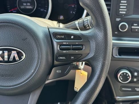 Used 2014 Kia Optima LX FWD image 23