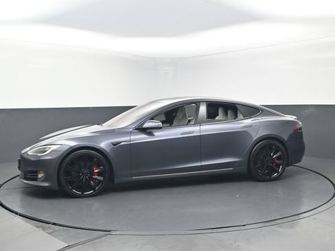 Used 2019 Tesla Model S Performance AWD/4WD image 3