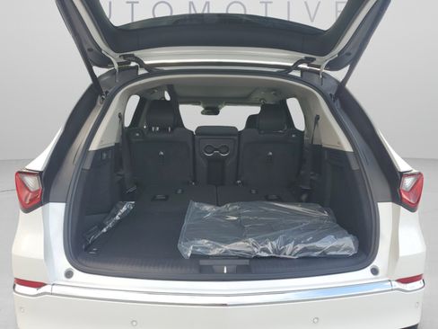 Certified 2026 Acura MDX FWD w/ Technology Package image 8