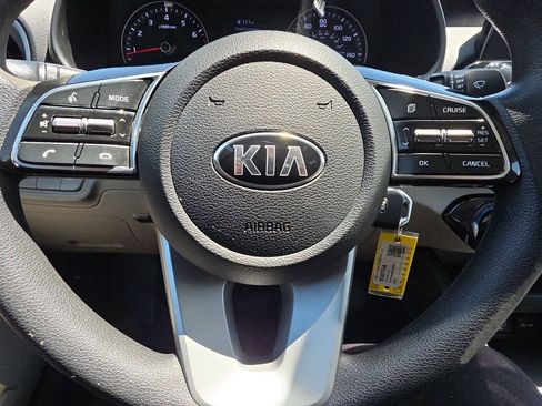 Used 2019 Kia Forte LXS FWD image 15