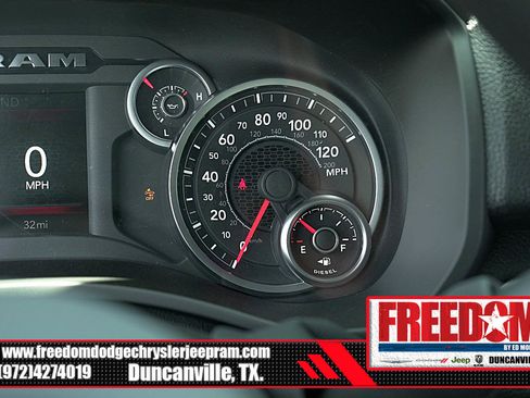 New 2025 RAM 2500 Tradesman image 30