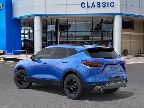 New 2026 Chevrolet Blazer LT w/ Convenience Package FWD image 3