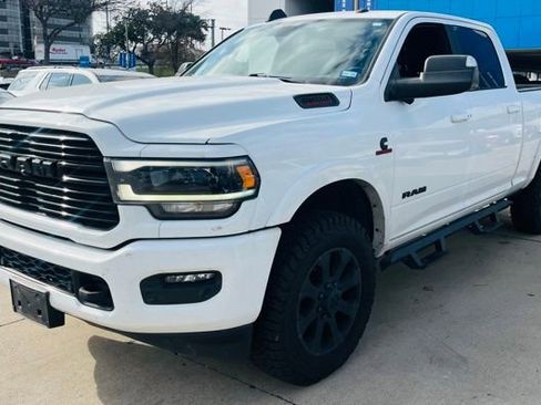 Used 2021 RAM 2500 Laramie w/ Night Edition image 6