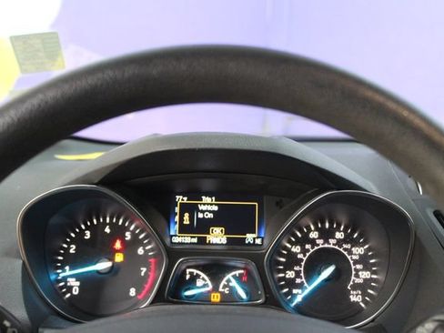 Used 2018 Ford Escape SE w/ SE SYNC Package FWD image 19