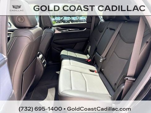Certified 2024 Cadillac XT5 Premium Luxury w/ Technology Package AWD/4WD image 14