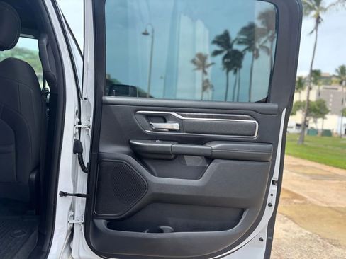 Used 2019 RAM 1500 Big Horn image 17