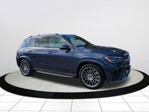 Used 2026 Mercedes-Benz GLE 450 4MATIC image 1
