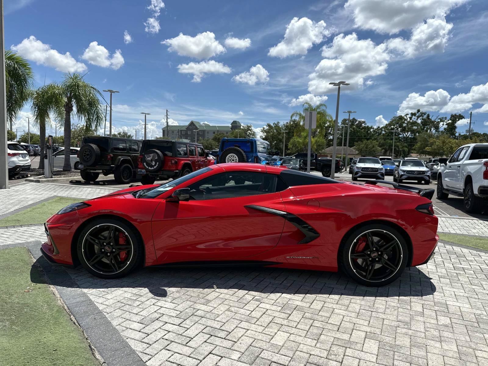 Used 2022 Chevrolet Corvette Stingray Preferred Conv w/ Z51 Performance Package RWD image 16