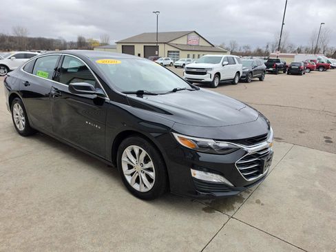 Used 2020 Chevrolet Malibu LT w/ Leather Package image 5