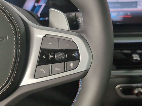 New 2026 BMW X7 M60i image 27