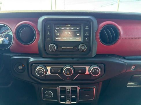 Used 2020 Jeep Wrangler Unlimited Sport S AWD/4WD image 30