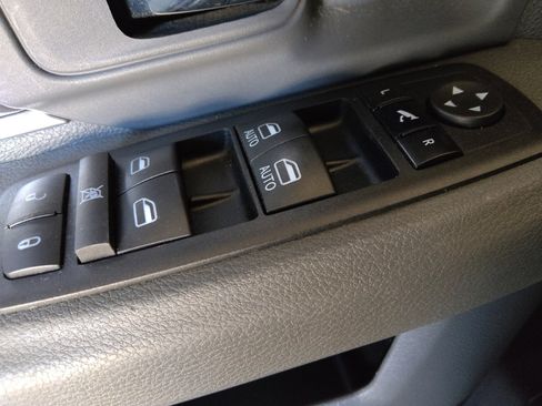 Used 2013 RAM 1500 Big Horn AWD/4WD image 27