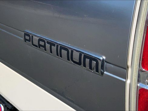Used 2012 Ford F150 Platinum image 8