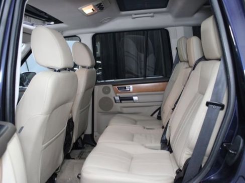 Used 2013 Land Rover LR4 HSE image 21