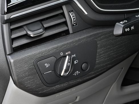 Used 2020 Audi A4 2.0T Premium Plus w/ Premium Plus Package image 23