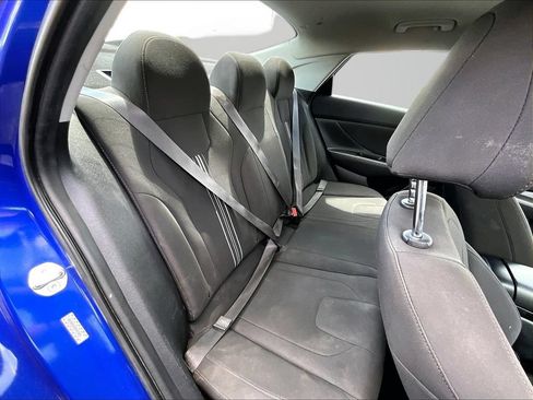 Used 2023 Hyundai Elantra SEL w/ Cargo Package FWD image 21