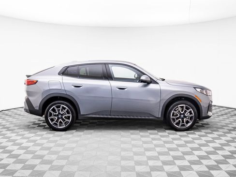 New 2026 BMW X2 xDrive28i w/ Technology Package image 6