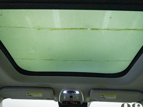 Used 2020 Volvo XC90 T5 Momentum w/ Protection Package Premier AWD/4WD image 17