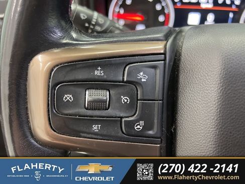 Used 2022 Chevrolet Silverado 1500 High Country AWD/4WD image 25