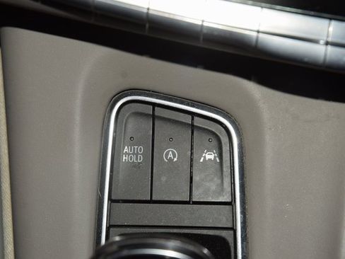 Used 2022 Cadillac Escalade Sport Platinum image 36