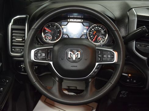 Used 2025 RAM 5500 4x4 Crew Cab image 27