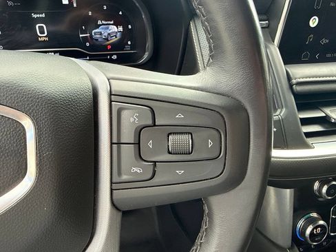 Used 2022 GMC Yukon SLT w/ SLT Luxury Package AWD/4WD image 12
