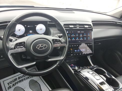 Used 2023 Hyundai Tucson Limited w/ Winter Package image 12