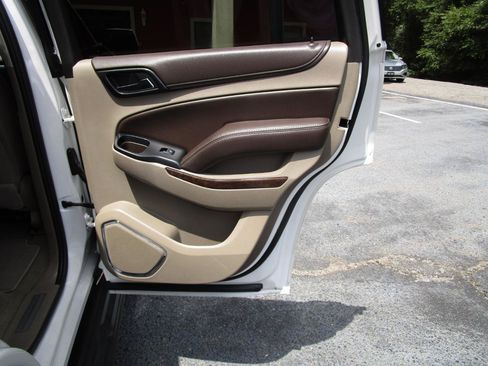 Used 2017 Chevrolet Tahoe LT w/ Texas Edition Package RWD image 28