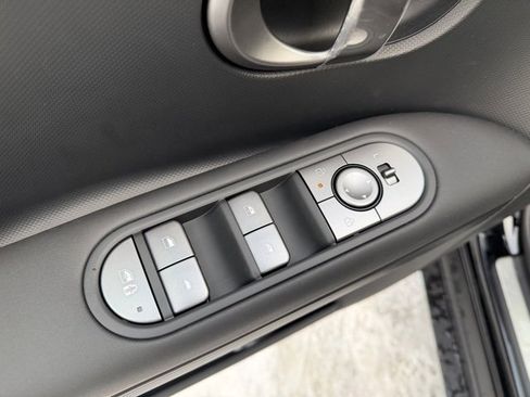 New 2026 Hyundai Ioniq 5 SEL image 22