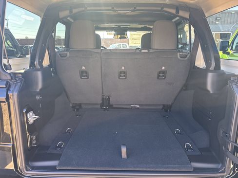 New 2026 Jeep Wrangler Willys AWD/4WD image 10