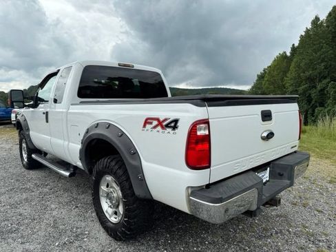 Used 2016 Ford F250 XLT w/ XLT Value Package AWD/4WD image 6