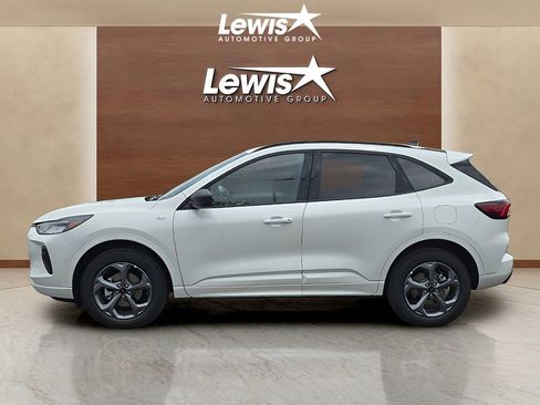 Used 2024 Ford Escape ST-Line w/ Tech Pack #1 AWD/4WD image 3