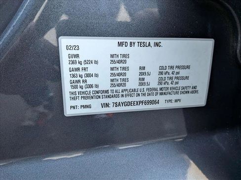 Used 2023 Tesla Model Y Long Range image 26