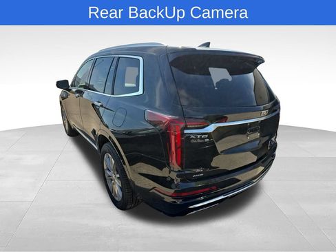 Used 2023 Cadillac XT6 Premium Luxury AWD/4WD image 5