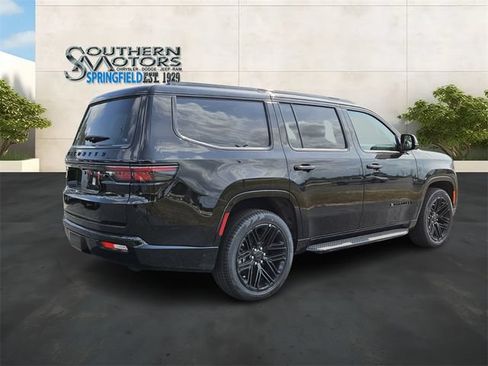 New 2025 Jeep Wagoneer Series II w/ Convenience Group I AWD/4WD image 5