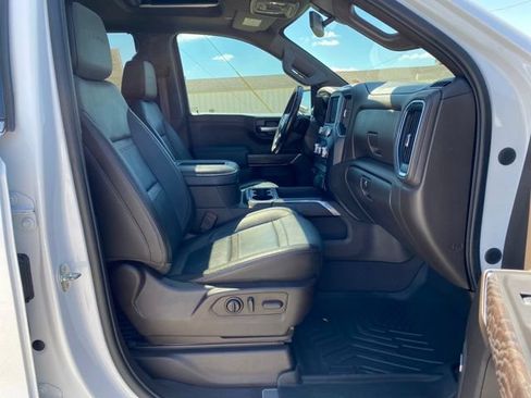 Used 2021 GMC Sierra 1500 Denali AWD/4WD image 19