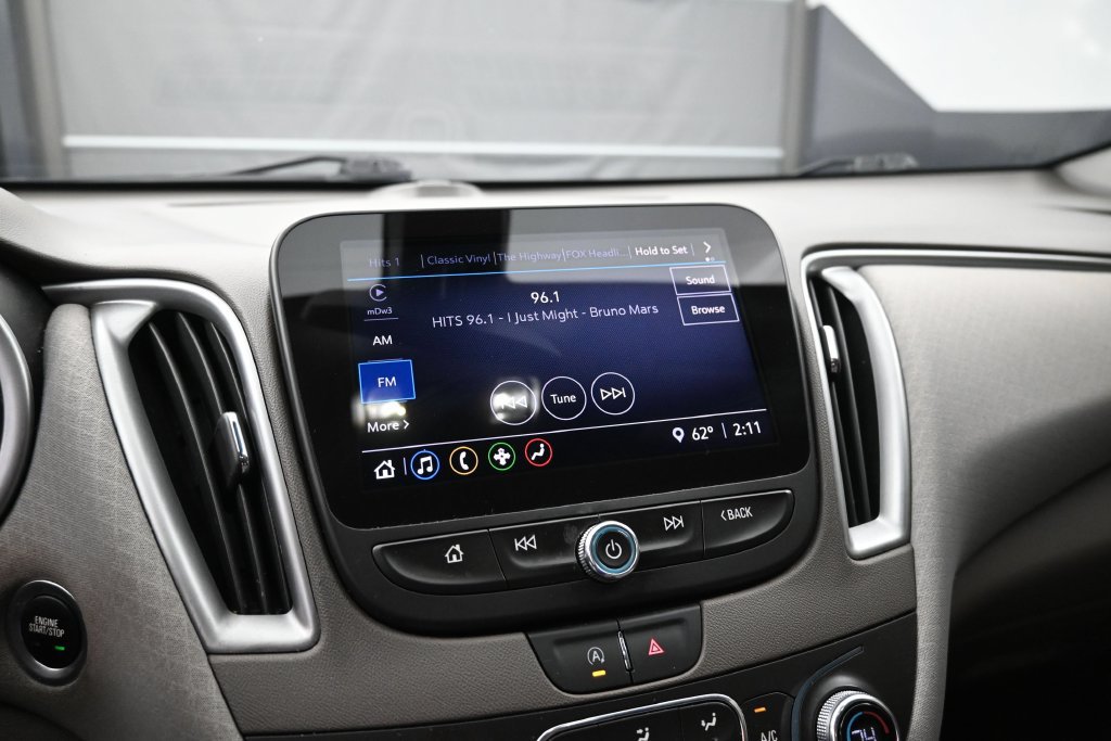 Used 2022 Chevrolet Malibu LT FWD image 42