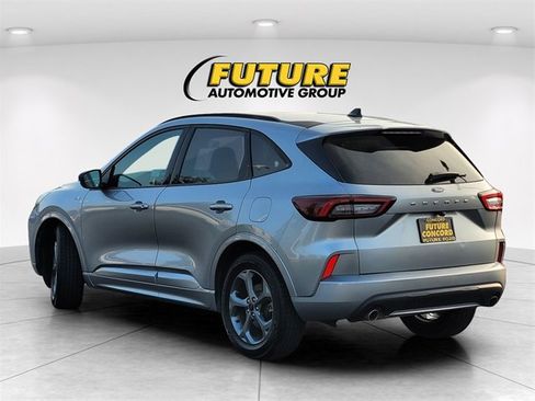 Used 2023 Ford Escape ST-Line image 9