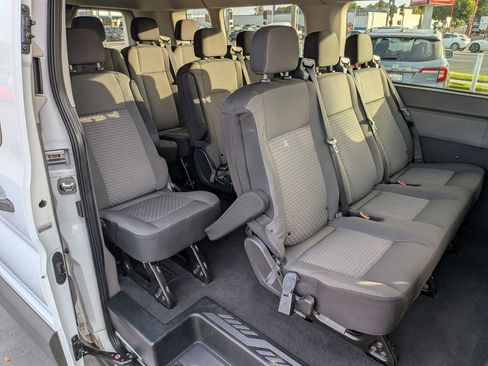 Used 2021 Ford Transit 350 XLT image 30