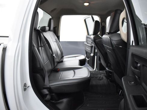 Used 2020 RAM 3500 Tradesman w/ Chrome Appearance Group image 26