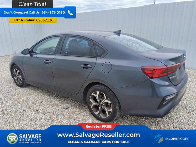 Used 2021 Kia Forte LXS FWD image 3