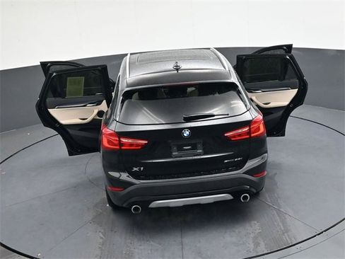 Used 2021 BMW X1 sDrive28i w/ Convenience Package image 34