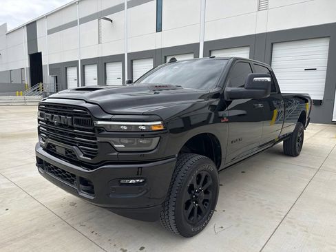 Used 2025 RAM 3500 Laramie AWD/4WD image 1
