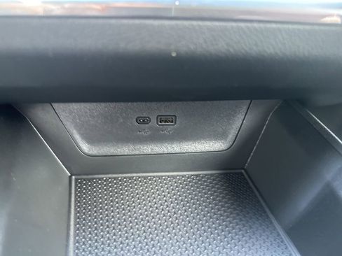 New 2026 Chevrolet Equinox RS w/ Convenience Package III FWD image 19