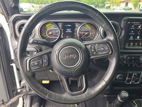 Used 2023 Jeep Wrangler Unlimited Sport w/ Sun And Sound Package AWD/4WD image 16