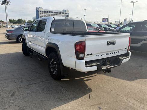 Certified 2021 Toyota Tacoma SR5 w/ Trail Edition AWD/4WD image 7