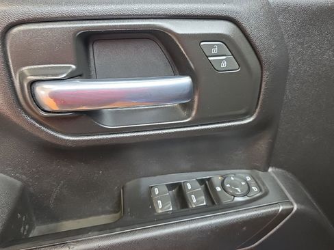 Used 2022 Chevrolet Silverado 1500 Custom w/ LPO, Dark Essentials Package image 22